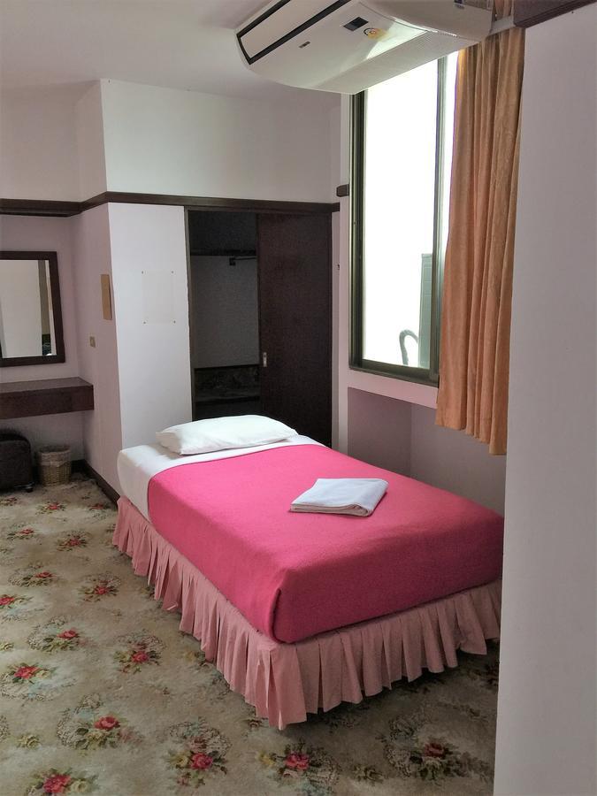 Daeng Plaza Hotel Phuket Ngoại thất bức ảnh