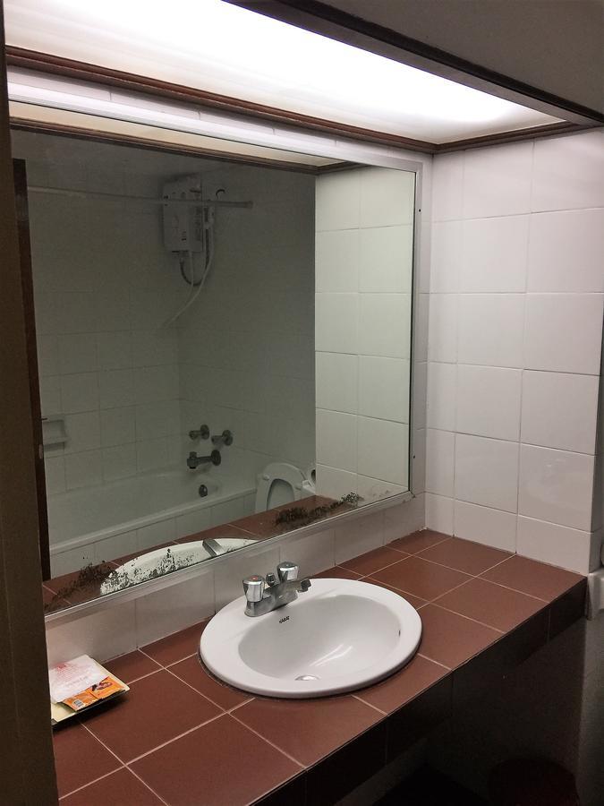 Daeng Plaza Hotel Phuket Ngoại thất bức ảnh