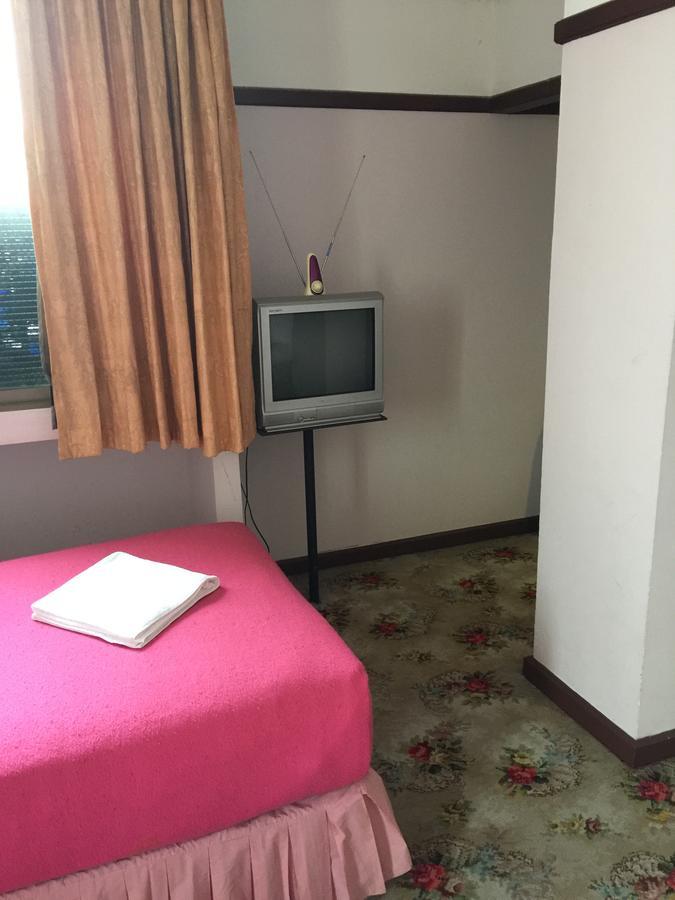 Daeng Plaza Hotel Phuket Ngoại thất bức ảnh