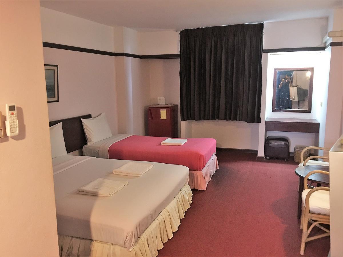 Daeng Plaza Hotel Phuket Ngoại thất bức ảnh